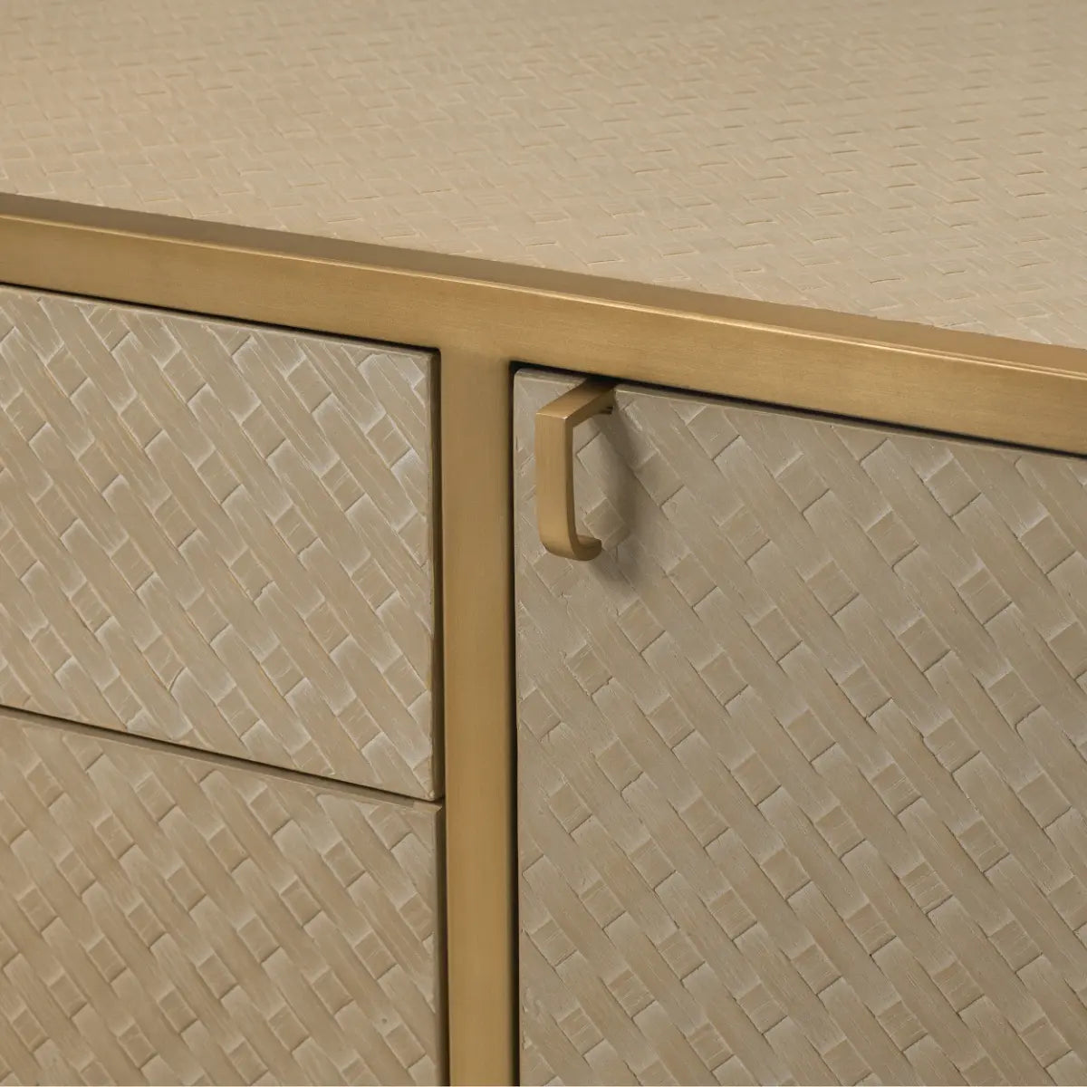 EICHHOLTZ SIDEBOARD NAPA VALLEY 114778