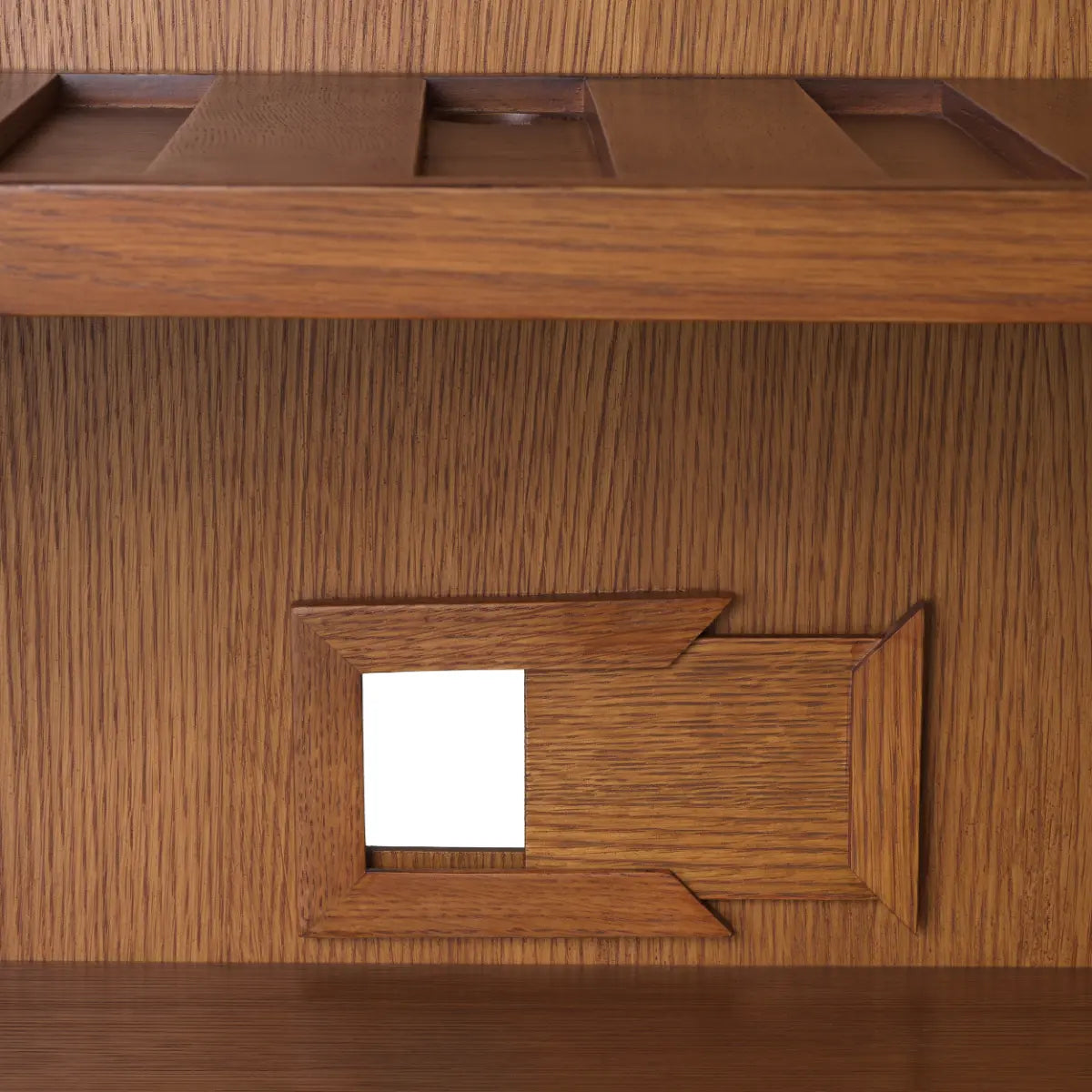 EICHHOLTZ BARSCHRANK BORCHARD 118633