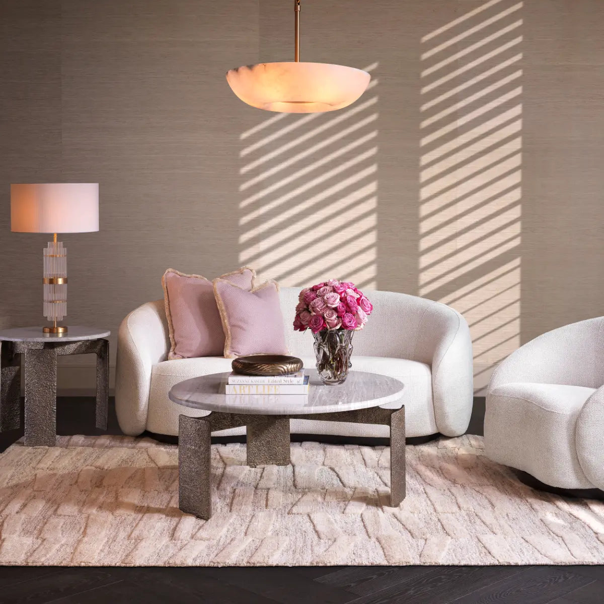 EICHHOLTZ SOFA AMORE S 119091