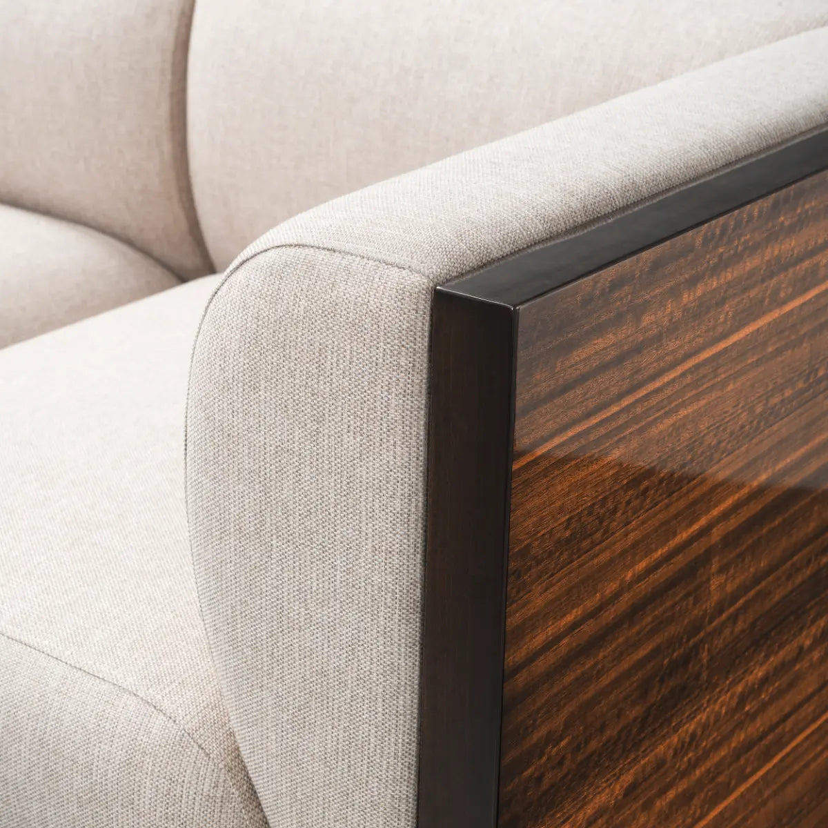 EICHHOLTZ SOFA SEBASTIAN 119412